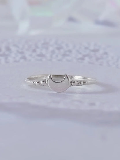 Bague Chibi ~ Lune