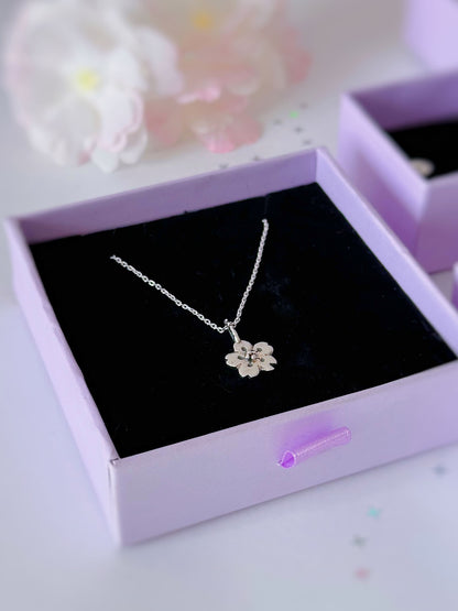 Collier Fleur de Cerisier