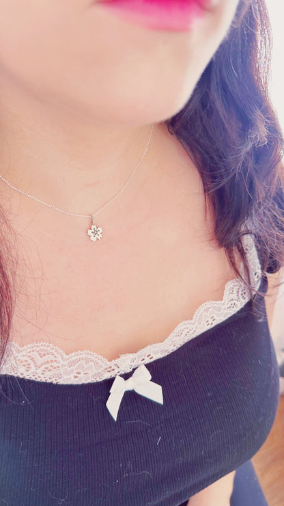 Collier Fleur de Cerisier