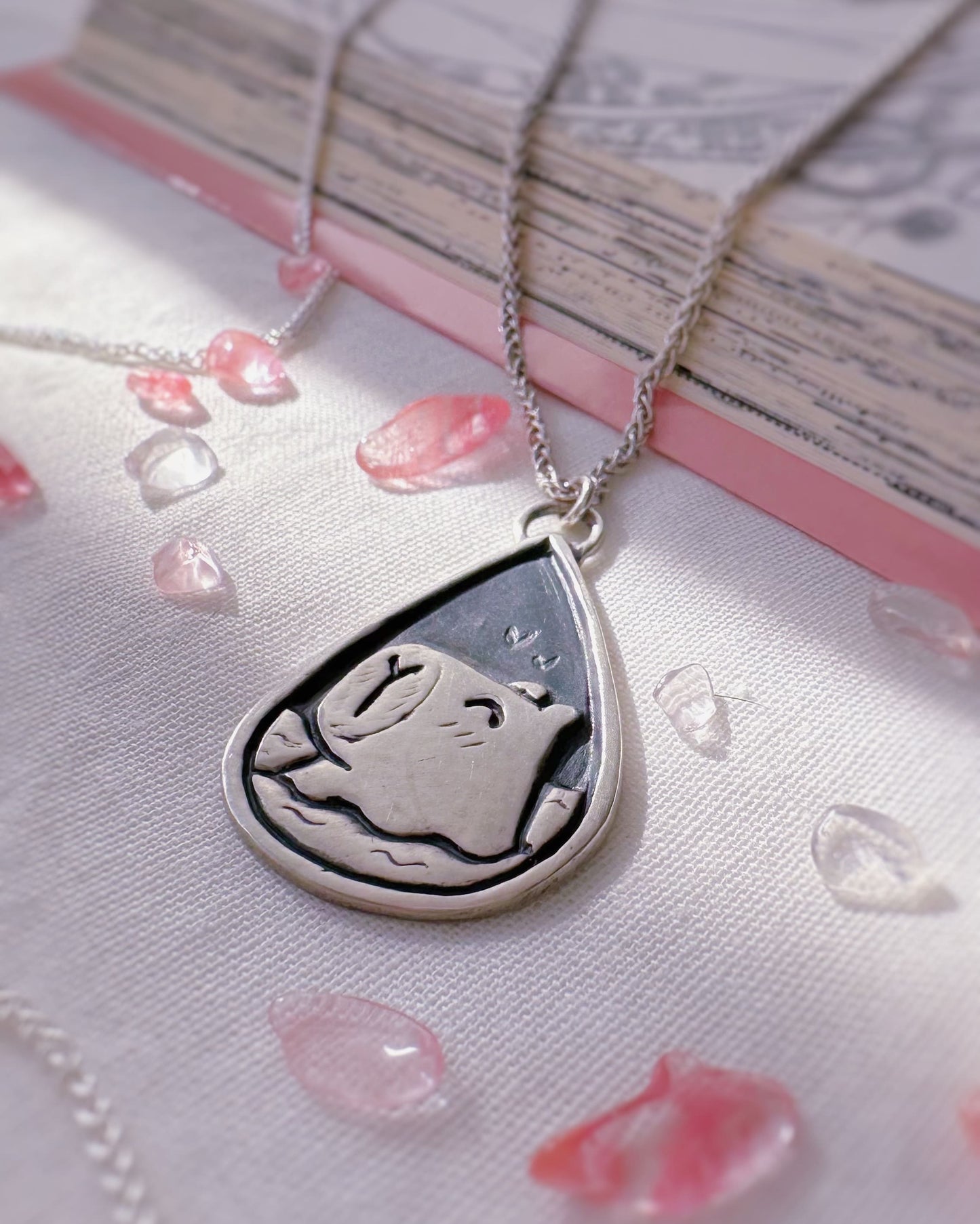 Collier Capybara Heureux